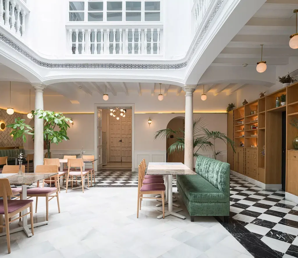 diseno-interior-reforma-halo-restaurante-REONDO-sevilla