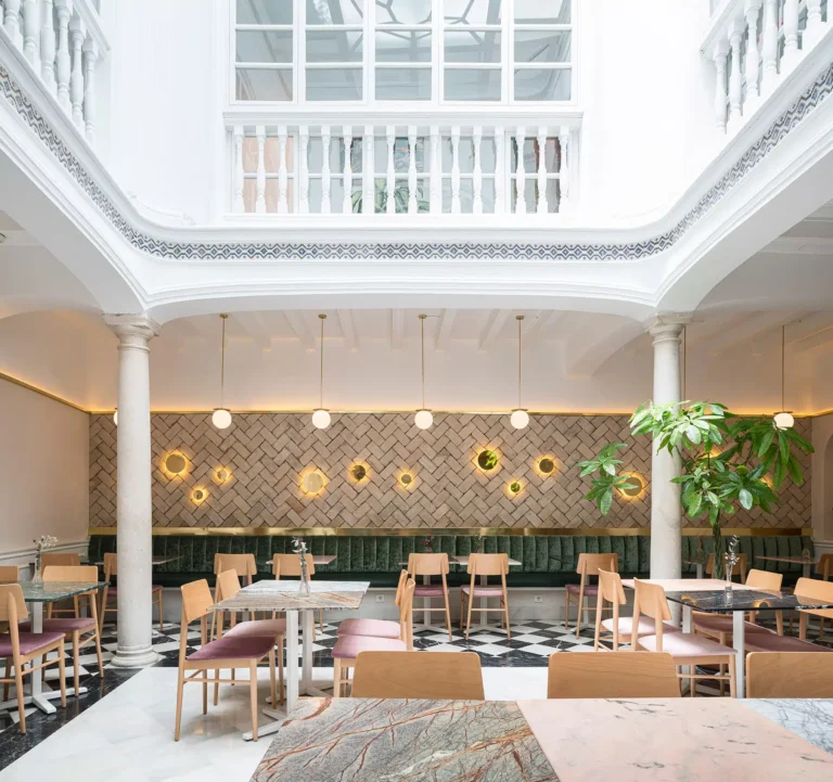 diseno-interior-reforma-halo-restaurante-REONDO-sevilla