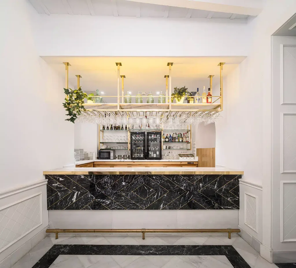 diseno-interior-reforma-halo-restaurante-REONDO-sevilla